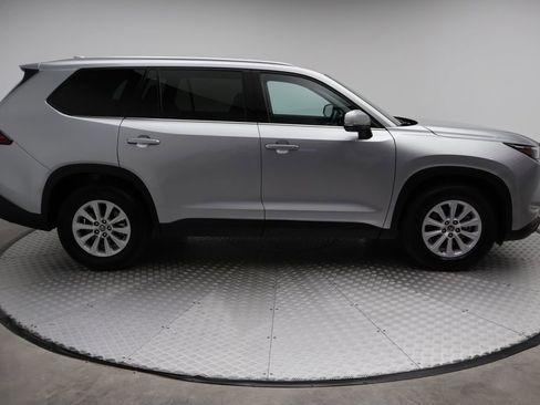 Certified 2025 Toyota Grand Highlander FWD image 7