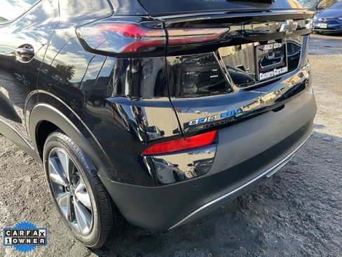 Used 2022 Chevrolet Bolt EUV LT w/ Convenience Package image 78