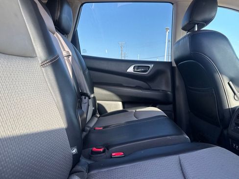 Used 2019 Nissan Pathfinder SV w/ Rock Creek Edition AWD/4WD image 25