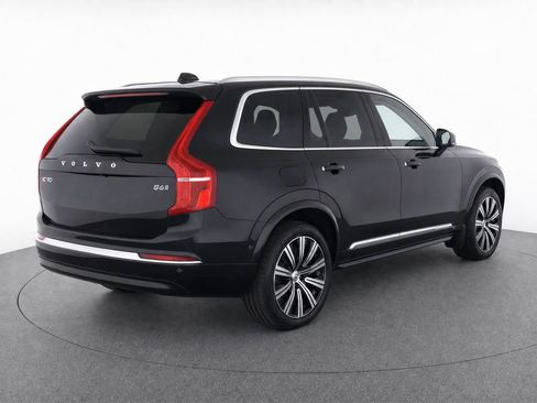 Certified 2023 Volvo XC90 B6 Plus w/ Protection Package Premier AWD/4WD image 4