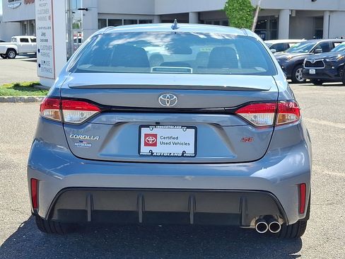 Used 2023 Toyota Corolla SE FWD image 6