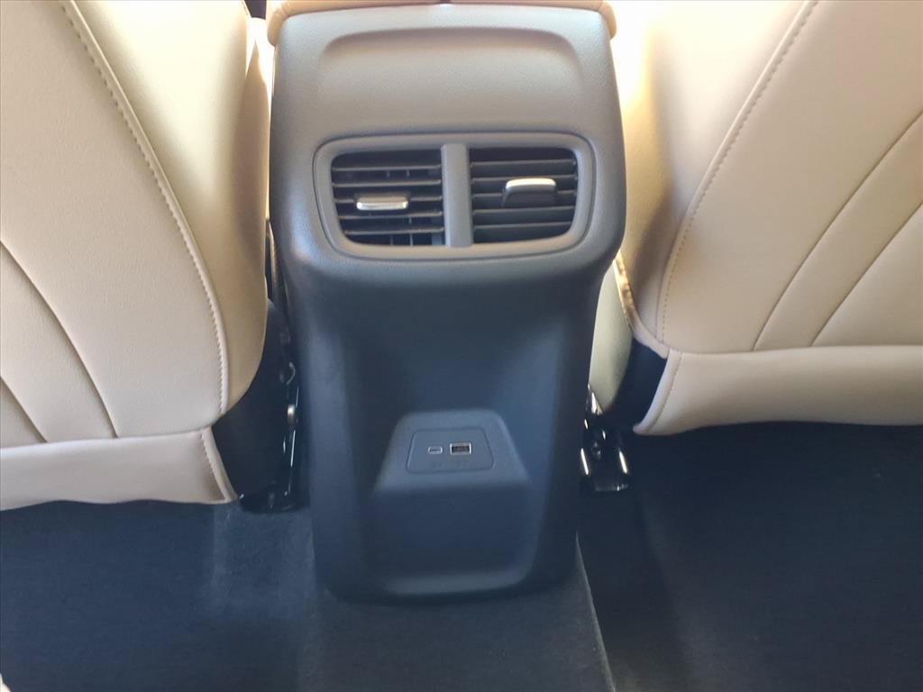 Used 2025 Buick Envision Preferred AWD/4WD image 23