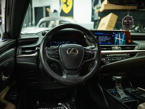 Used 2019 Lexus ES 350 FWD image 16