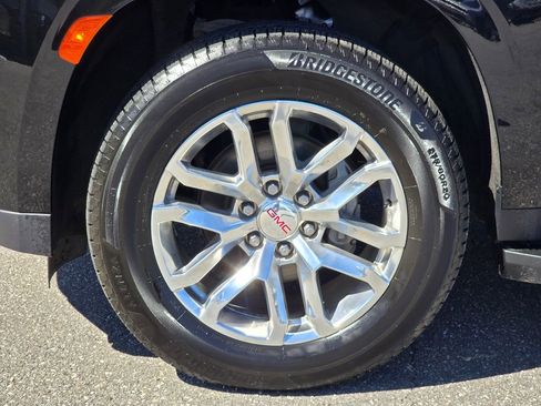Certified 2023 GMC Yukon XL SLT image 25