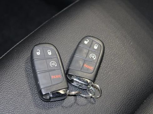 Used 2024 Jeep Compass Limited AWD/4WD image 18