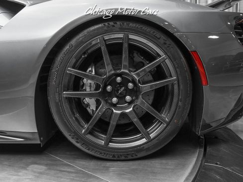 Used 2019 Ford GT RWD image 52