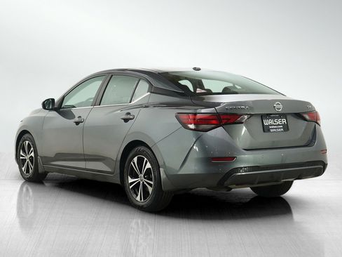 Used 2021 Nissan Sentra SV image 3