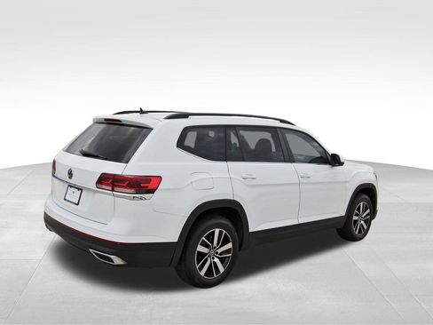 Used 2022 Volkswagen Atlas SE image 4