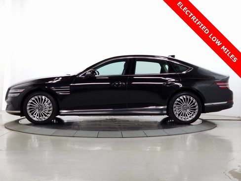 Used 2024 Genesis G80 image 5