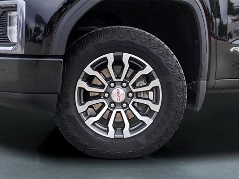 Used 2021 GMC Sierra 1500 AT4 w/ AT4 Preferred Package image 4