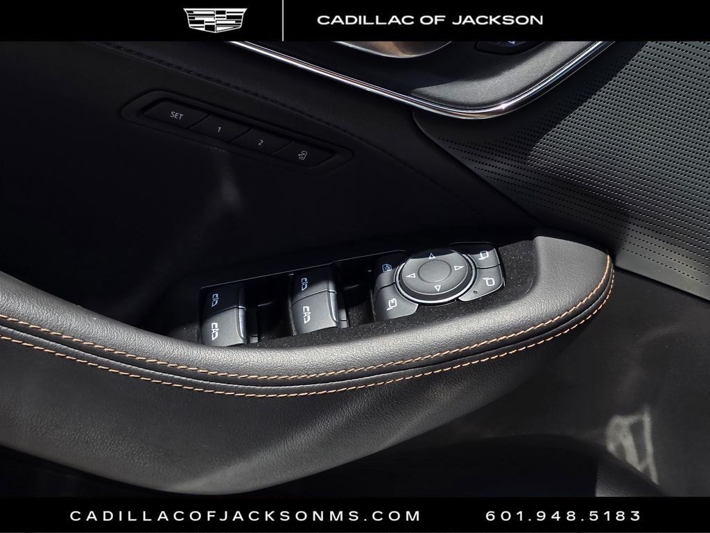 Certified 2025 Cadillac CT5 V w/ Technology Package RWD image 21