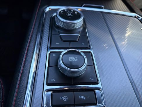 Used 2021 Ford Expedition Limited image 15