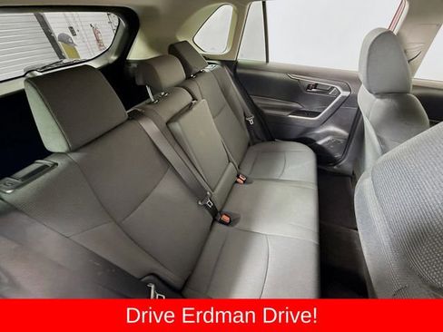 Certified 2021 Toyota RAV4 LE FWD image 26