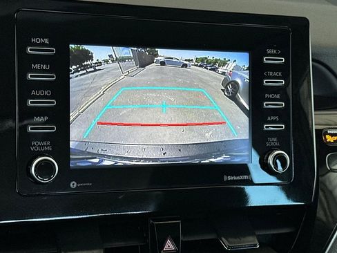 Used 2022 Toyota Camry SE FWD image 23