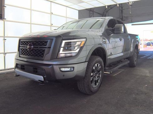 Certified 2024 Nissan Titan PRO-4X w/ Pro-4x Convenience Package image 2