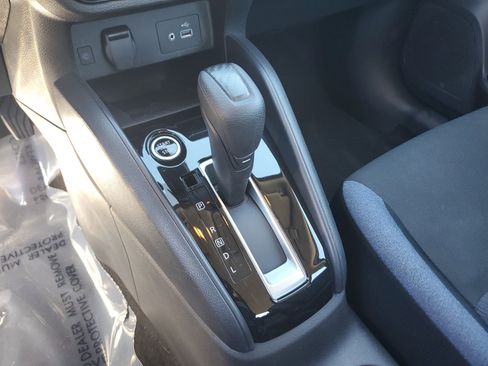 Certified 2025 Nissan Versa SV image 23