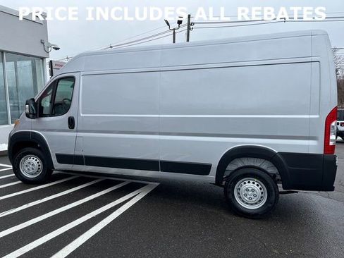 New 2026 RAM ProMaster 2500 w/ Premium Convenience Group FWD image 2