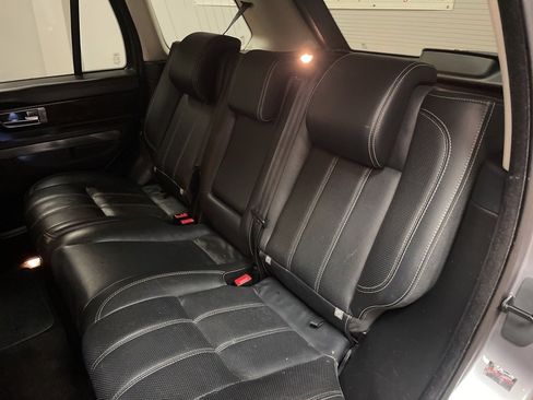 Used 2012 Land Rover Range Rover Sport Limited Edition image 37
