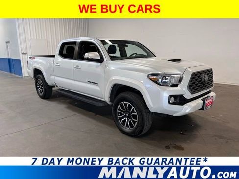 Used 2022 Toyota Tacoma TRD Sport w/ Black Out Package (TMS) image 1