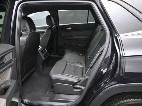 Used 2023 Volkswagen Atlas Cross Sport SE AWD/4WD image 28