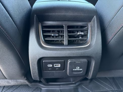 Used 2023 Chevrolet Blazer RS w/ Driver Confidence II Package FWD image 4