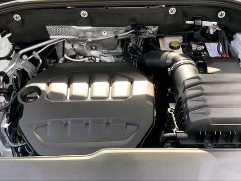 New 2026 Volkswagen Atlas SE FWD image 16