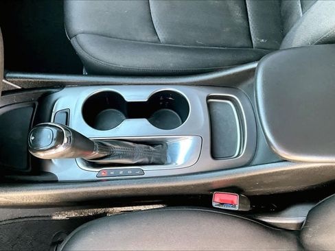 Used 2020 Chevrolet Malibu LS image 13