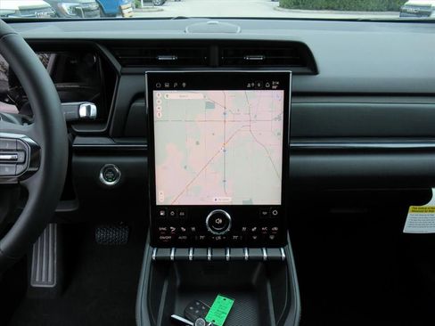 New 2026 GMC Terrain AT4 w/ Convenience Package III image 20