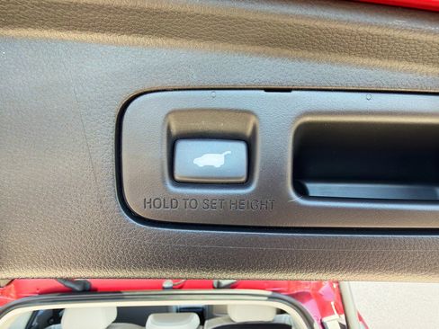 Used 2024 Honda CR-V EX-L image 29