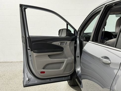 Used 2019 Honda Pilot EX-L image 11