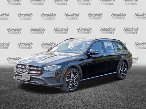Used 2021 Mercedes-Benz E 450 4MATIC All-Terrain Wagon image 5