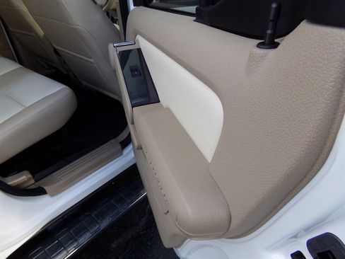 Used 2008 Ford Explorer Sport Trac Limited image 78