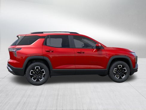 New 2026 Chevrolet Equinox ACTIV AWD/4WD image 6
