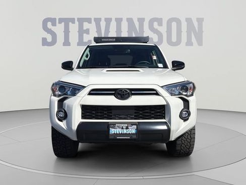 Used 2021 Toyota 4Runner Venture w/ Moonroof Package AWD/4WD image 8