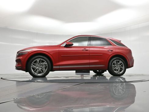 Used 2023 Genesis GV70 2.5T w/ Advanced Package image 8