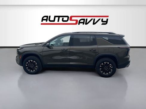 Used 2025 Chevrolet Traverse Z71 w/ Enhanced Driving Package AWD/4WD image 4