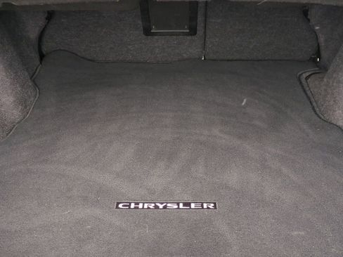 Used 2013 Chrysler 200 Limited image 35