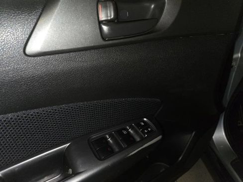 Used 2013 Subaru Forester 2.5X AWD/4WD image 13