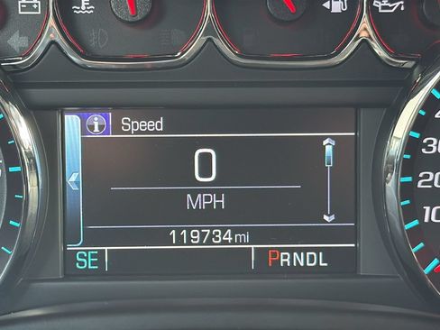 Used 2018 Chevrolet Tahoe LT AWD/4WD image 23