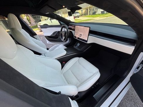 Used 2022 Tesla Model S Plaid AWD/4WD image 41