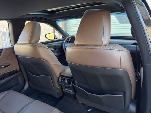 Used 2022 Lexus ES 350 w/ Premium Package FWD image 37