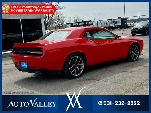 Used 2022 Dodge Challenger GT image 7