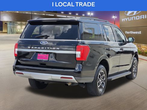 Used 2024 Ford Expedition XLT RWD image 7