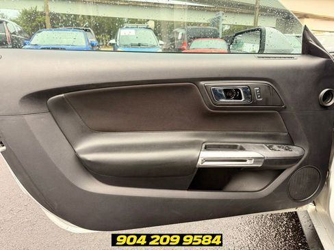 Used 2015 Ford Mustang GT RWD image 19