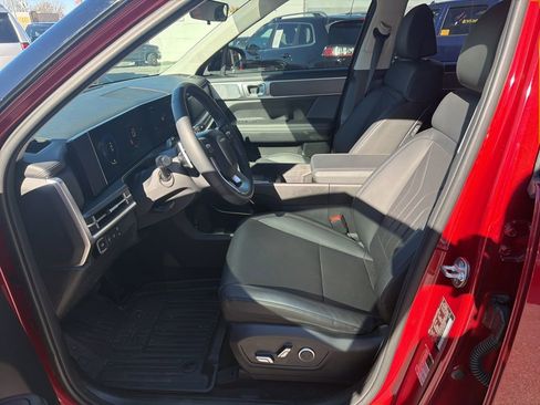 Used 2025 Hyundai Santa Fe XRT image 9