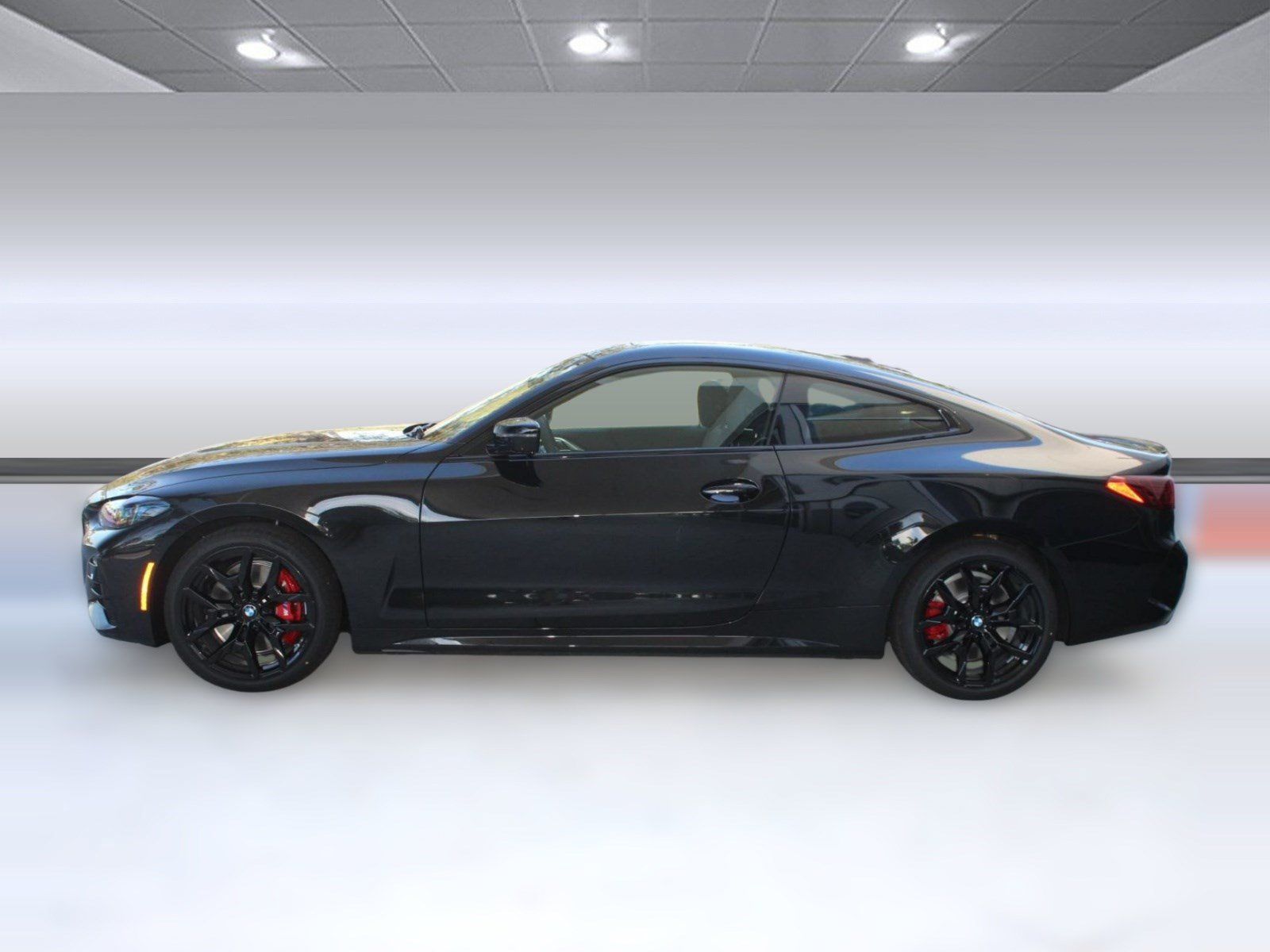 Used 2026 BMW 430i xDrive Coupe w/ M Sport Package AWD/4WD image 2