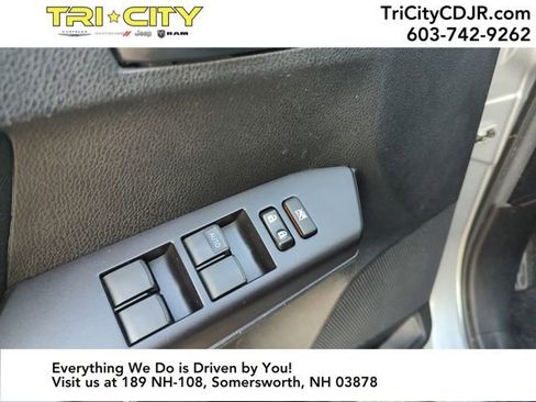 Used 2016 Toyota RAV4 LE image 15