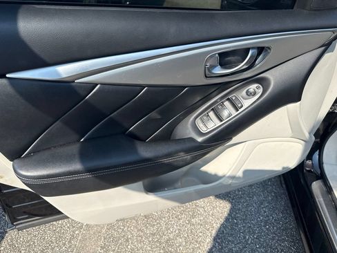 Certified 2020 INFINITI Q50 Luxe w/ Cargo Package RWD image 16