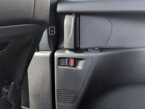New 2026 Chrysler Pacifica Select FWD image 21