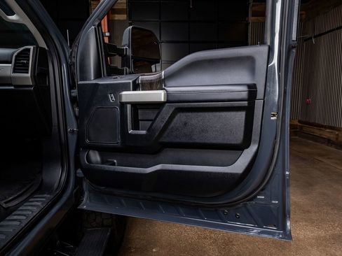 Used 2021 Ford F250 Lariat w/ Lariat Ultimate Package image 36